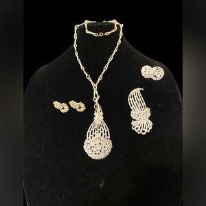 Vintage Monet set collection necklace, pendant,earrings and brooch in white